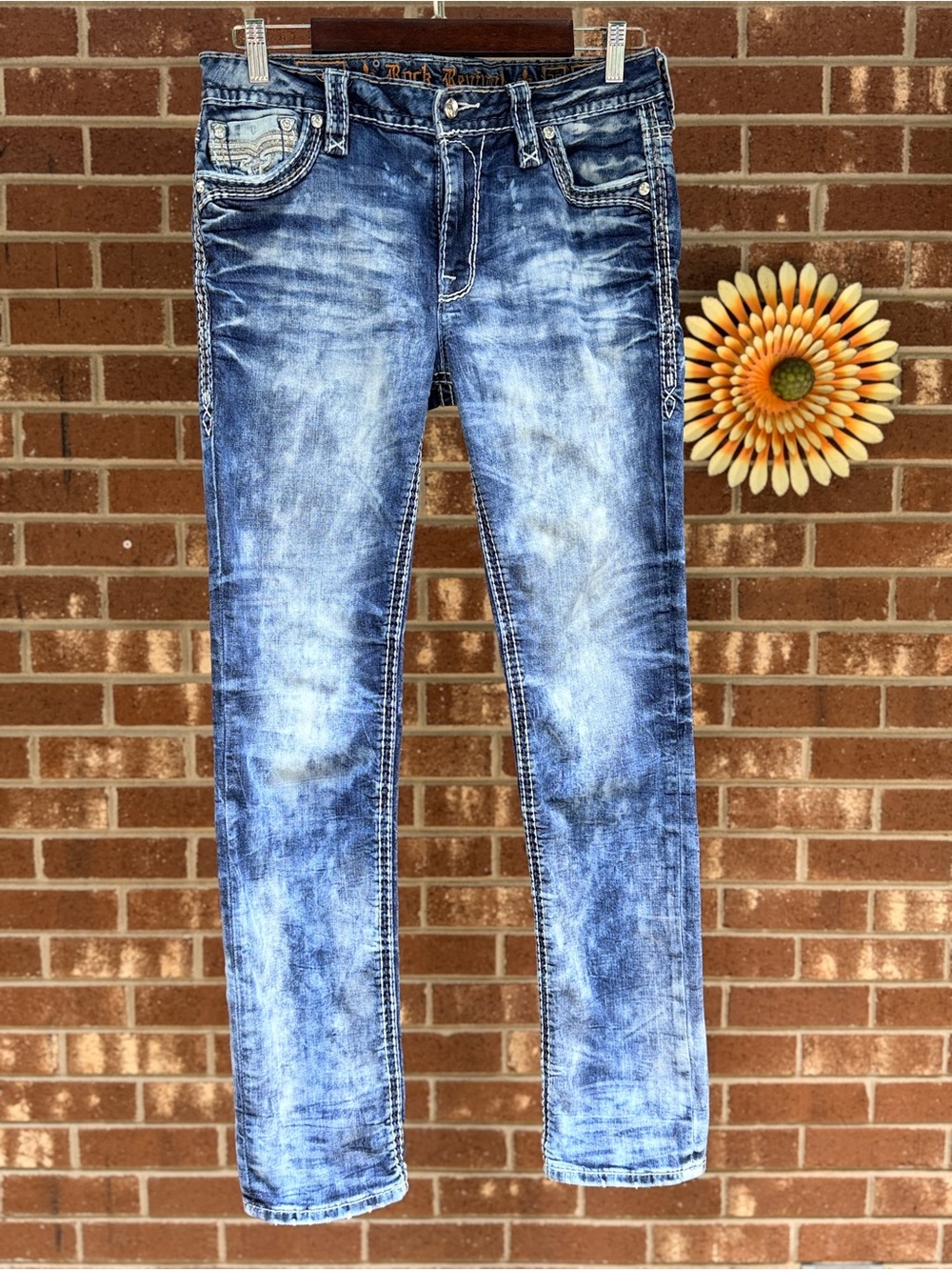 Rock Revival Delu Faded on Purpose Straight Mid Style Women’s Jeans Size 30x30.5